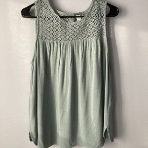 Green Old Navy Top